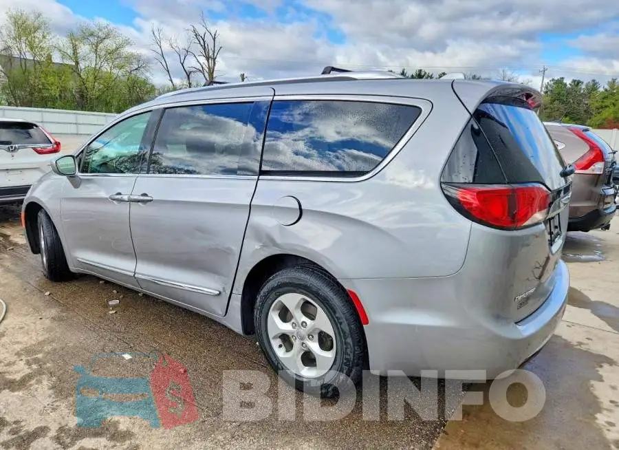 2C4RC1EG6HR822037 Photo# 2