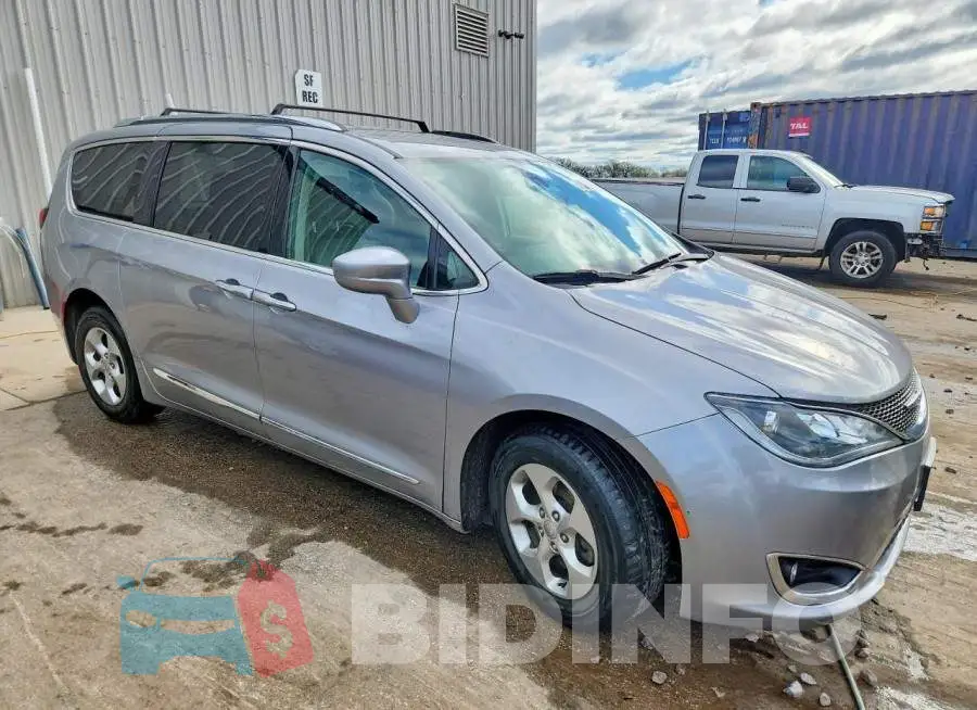 2C4RC1EG6HR822037 Photo# 4