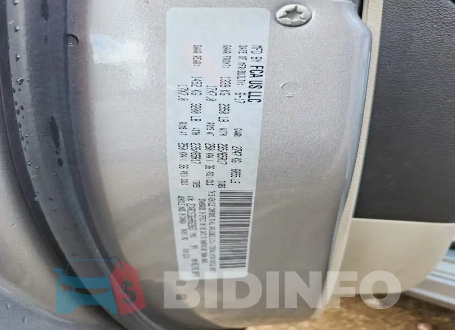 2C4RC1EG6HR822037 Photo# 12