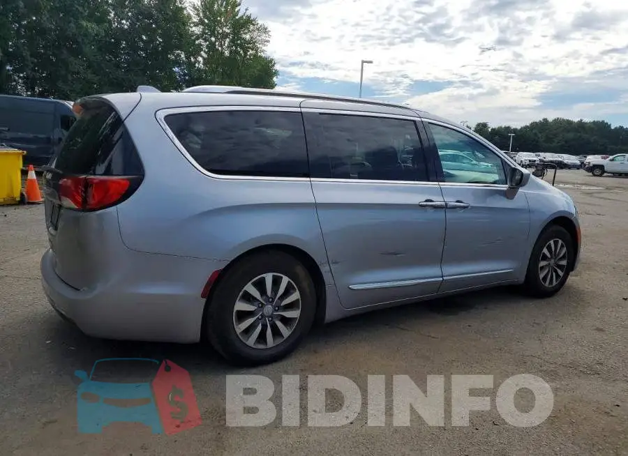 2C4RC1EG9LR173083 Photo# 3