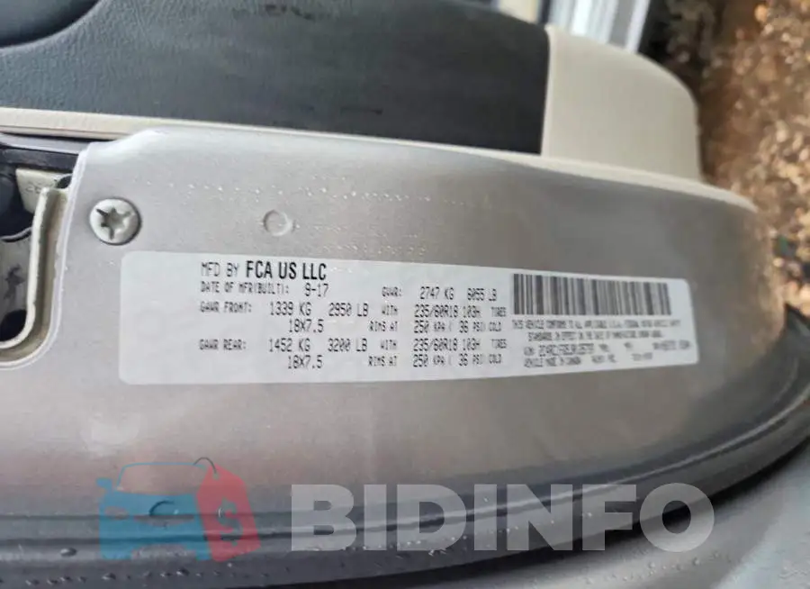 2C4RC1FG5JR125737 Photo# 14