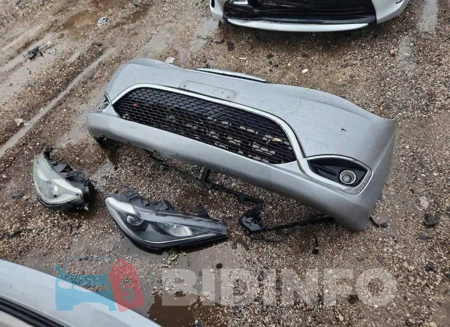 2C4RC1FG5JR125737 Photo# 13