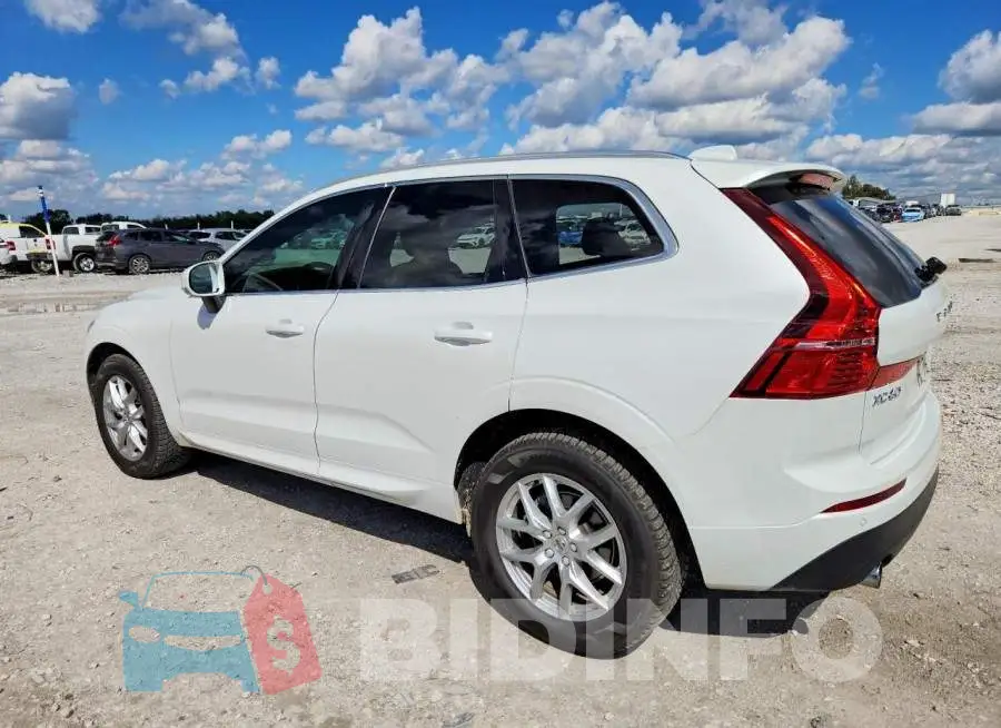 YV4102DK2L1553417 Photo# 2