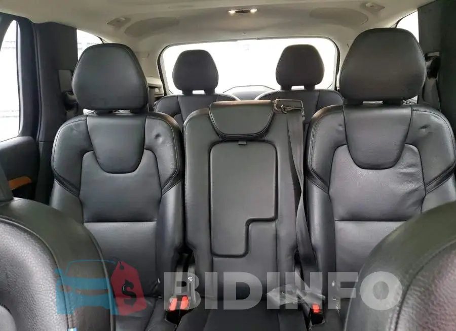 YV4A22PK6M1760299 Photo# 10