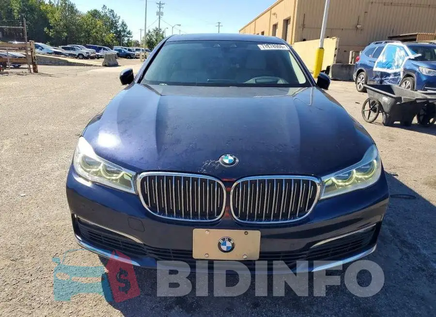 WBA7F2C55JG423386 Photo# 5