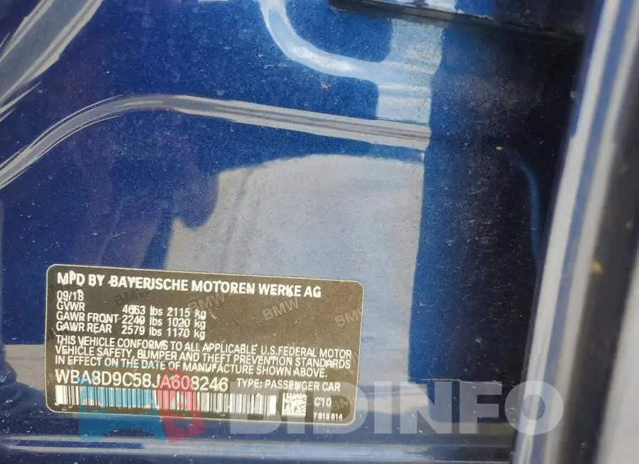 WBA8D9C58JA608246 Photo# 12