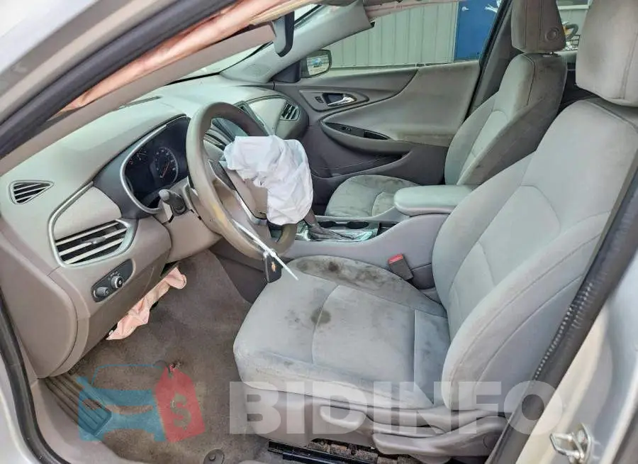 1G1ZB5ST7HF249869 Photo# 7