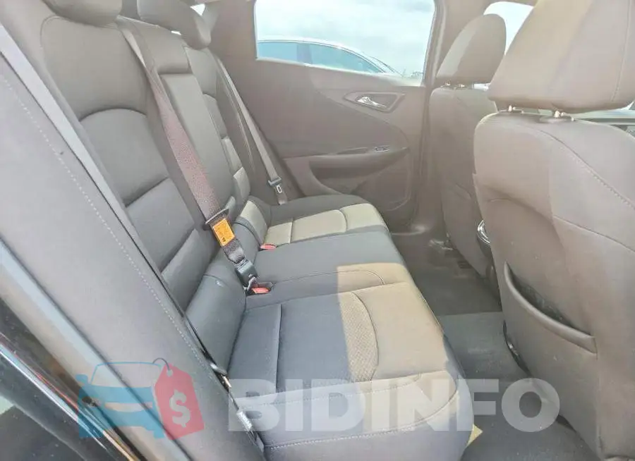 1G1ZD5ST2LF083845 Photo# 10