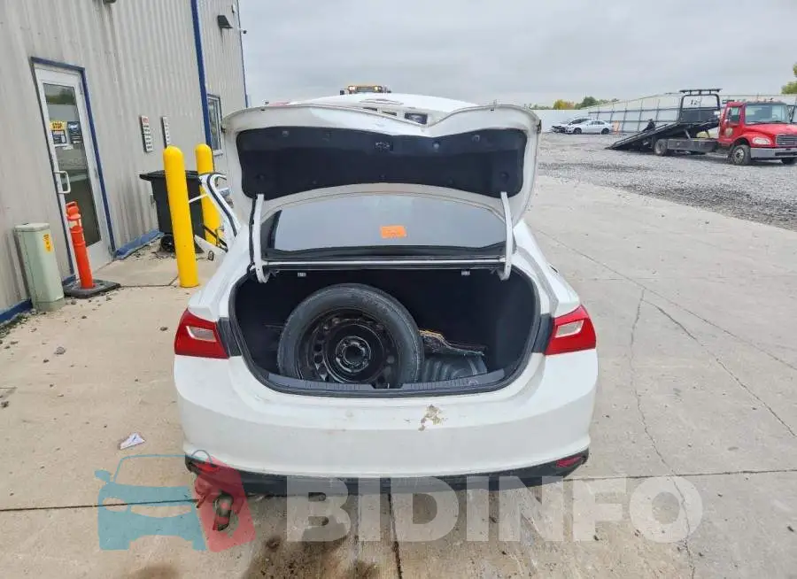 1G1ZD5ST6JF210657 Photo# 6