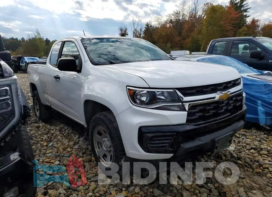 1GCHSBEA0M1163774 Photo# 4