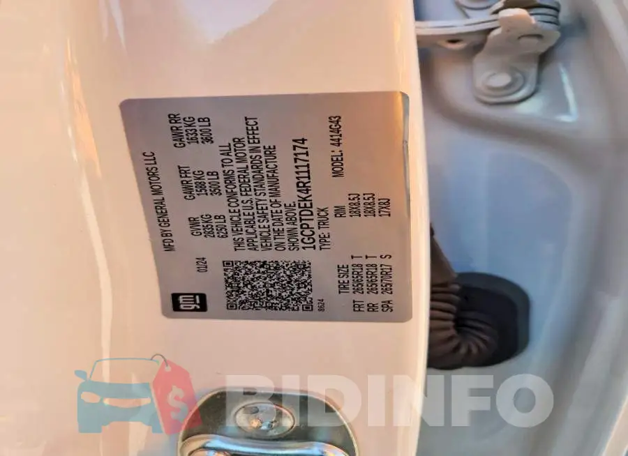 1GCPTDEK4R1117174 Photo# 12