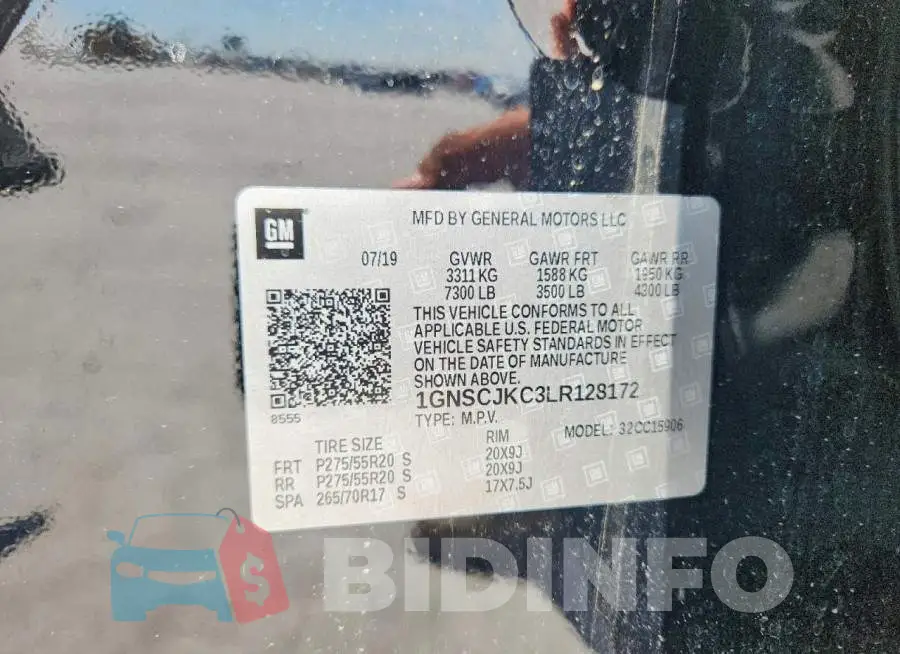 1GNSCJKC3LR128172 Photo# 13