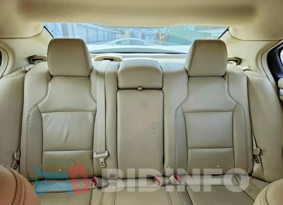1FAHP2E89HG146172 Photo# 10