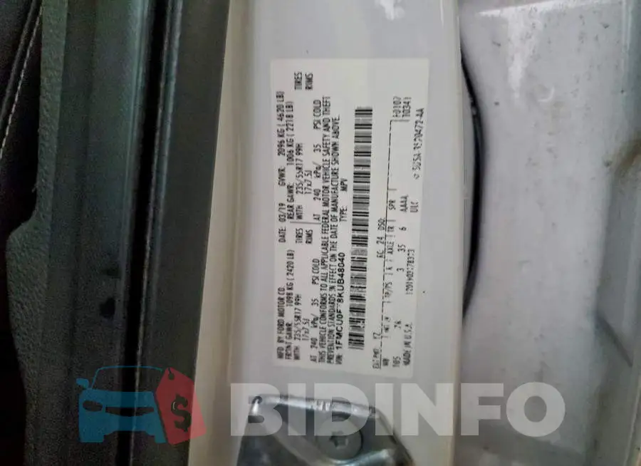 1FMCU0F78KUB48040 Photo# 12