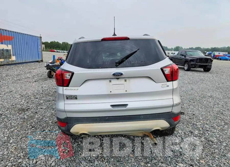1FMCU9HD2KUB82367 Photo# 6