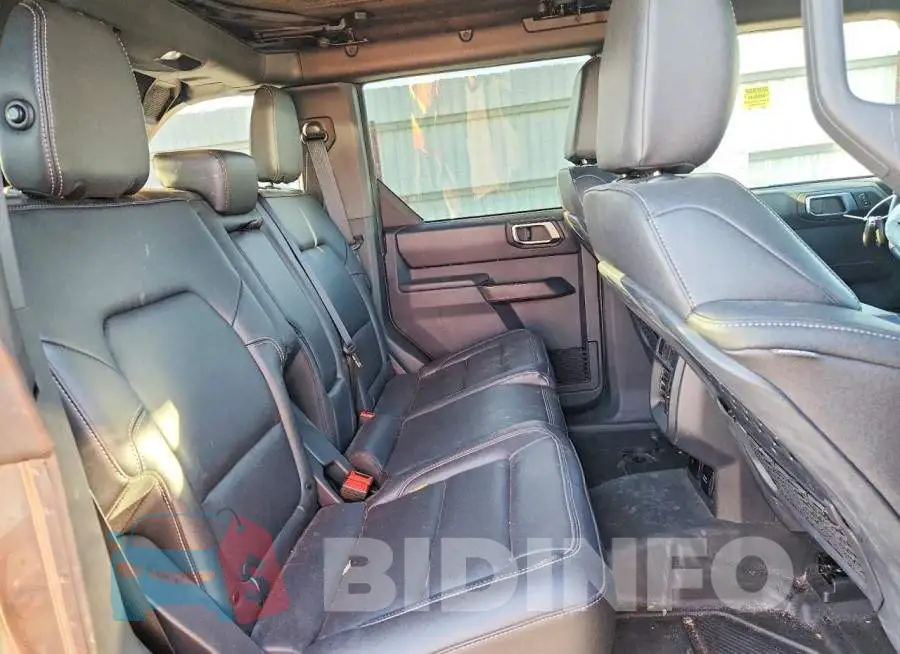 1FMDE7BH7SLB32636 Photo# 10
