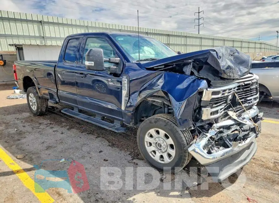 1FT7X2BN8PED36524 Photo# 4