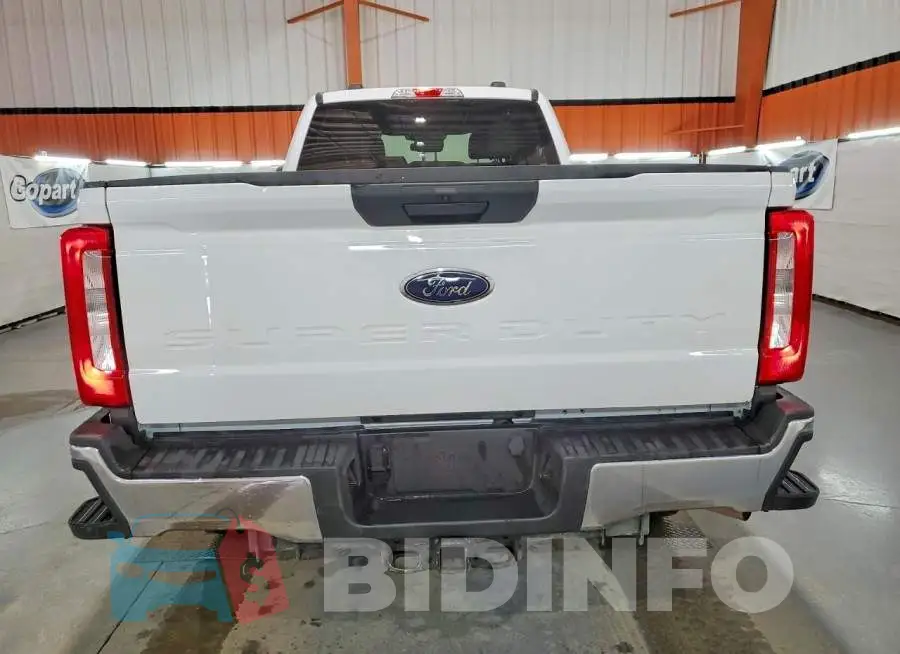 1FT8W3BN1PEC59587 Photo# 6