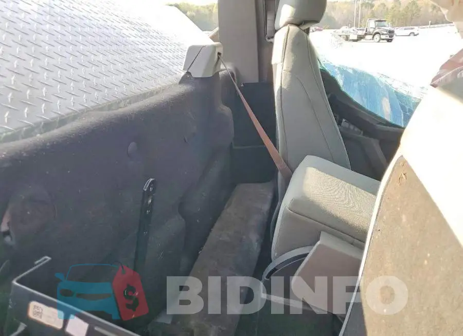 1FTMF1CB1LKE41311 Photo# 10