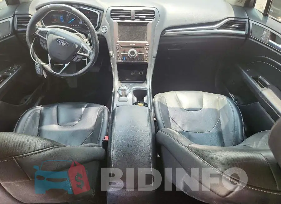 3FA6P0D93KR123007 Photo# 8