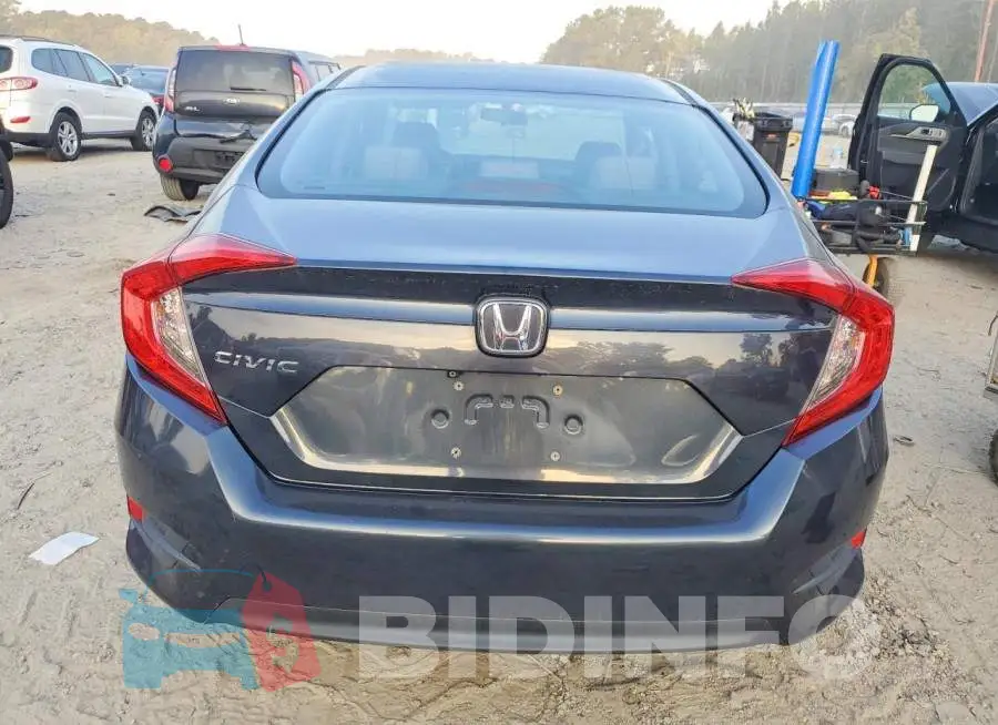19XFC2F52HE011844 Photo# 6