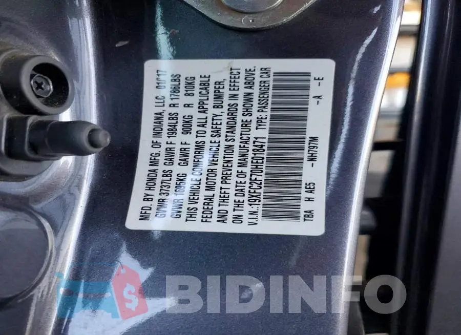 19XFC2F70HE018471 Photo# 13