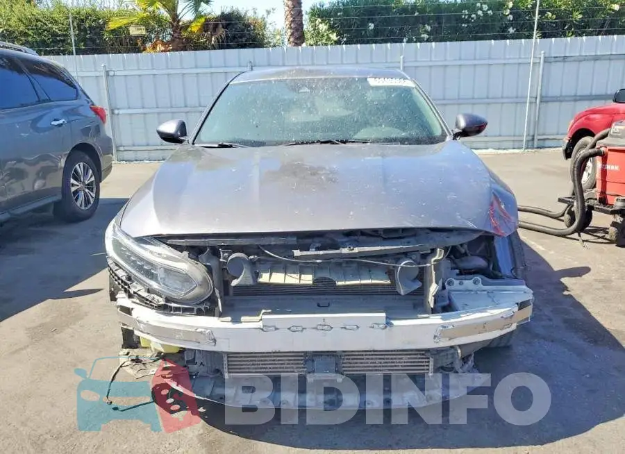 1HGCV1F32JA228228 Photo# 5