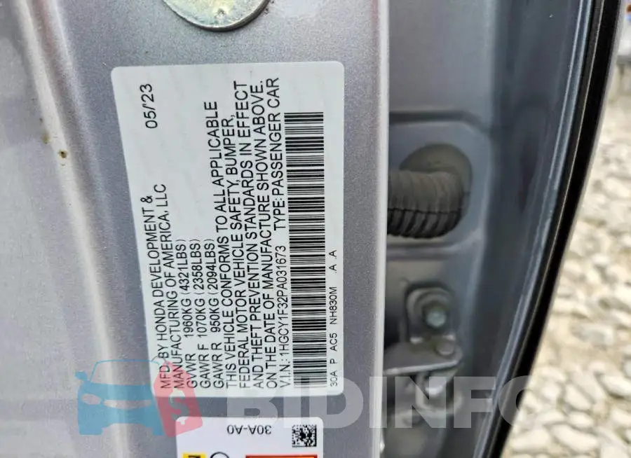 1HGCY1F32PA031673 Photo# 12