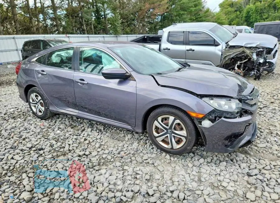 2HGFC2F57JH519772 Photo# 4