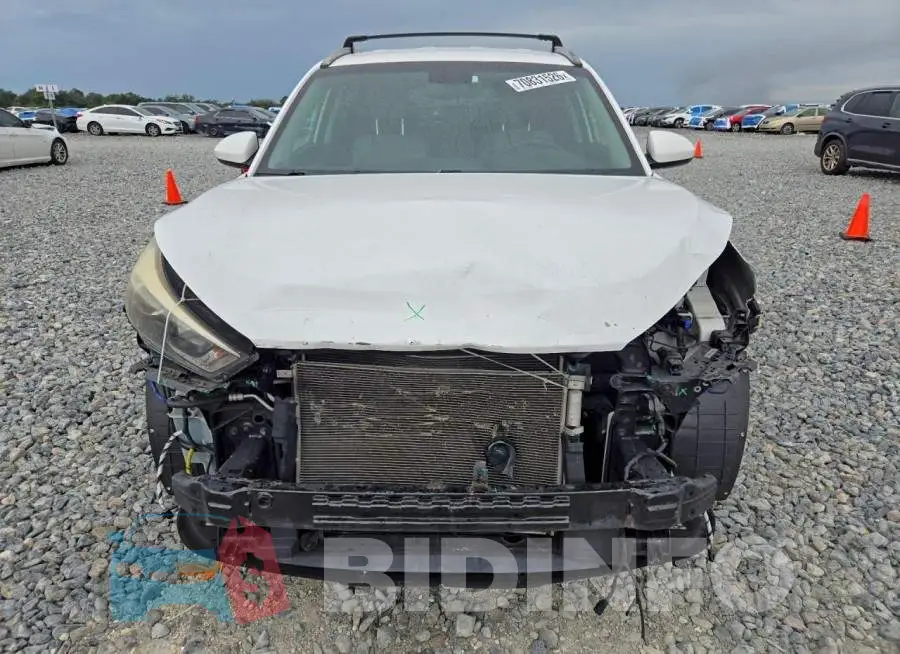 KM8J33A42JU693044 Photo# 5