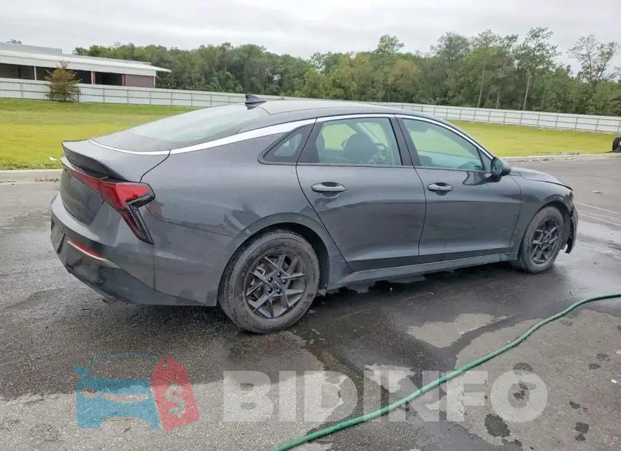 KNAG24J76T5427392 Photo# 3