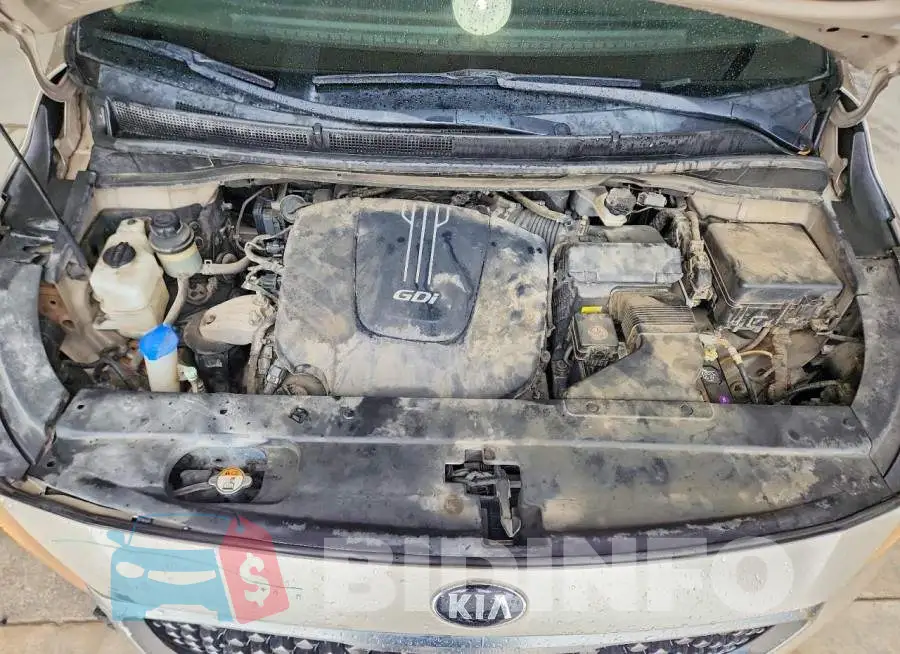 KNDMB5C17H6237140 Photo# 12