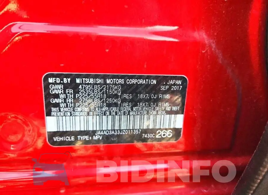 JA4AD3A33JZ011357 Photo# 12