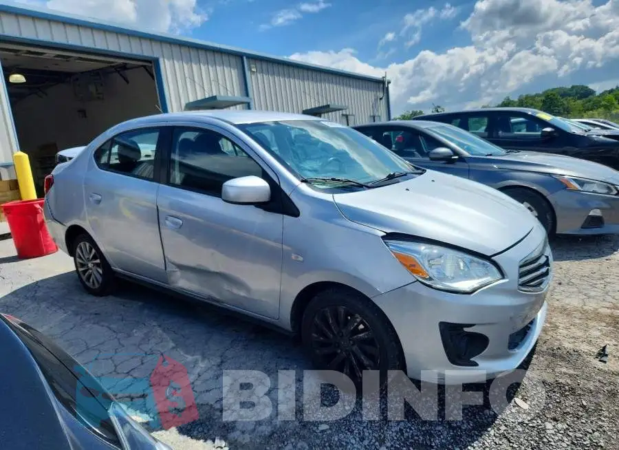 ML32F3FJXKHF17731 Photo# 4