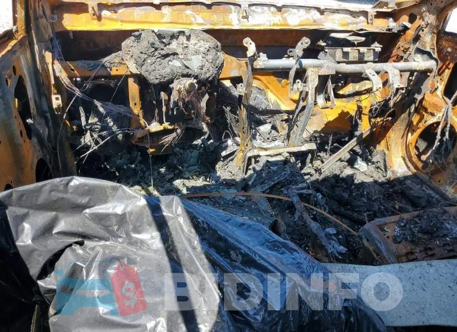 4S3GTAA64J3704149 Photo# 8