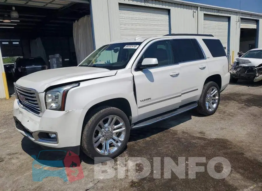 1GKS2BKC4JR291819 Photo# 1