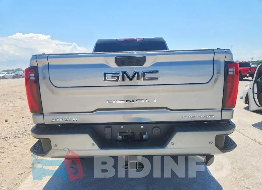 1GT4UREY8TF282835 Photo# 6