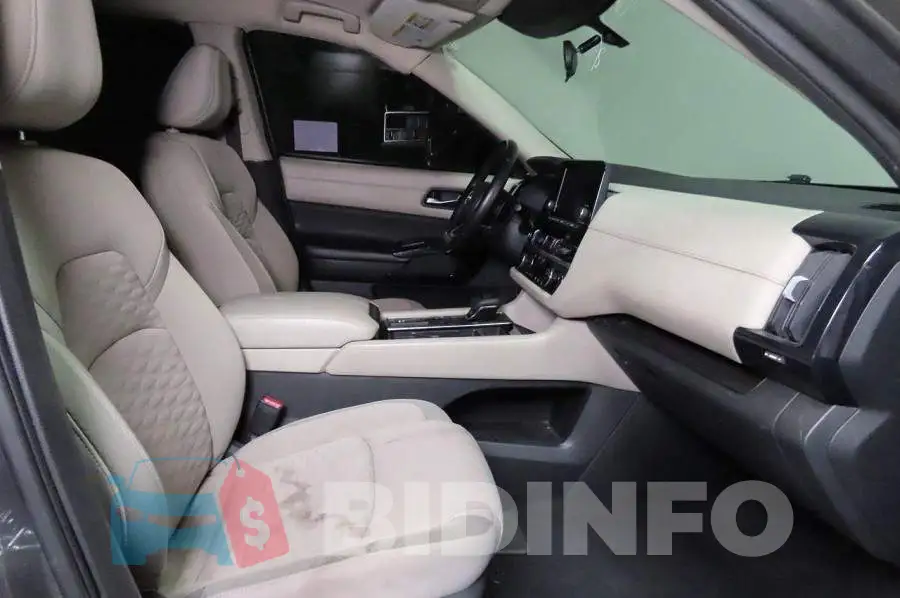 5N1DR3BA2NC240232 Photo# 5