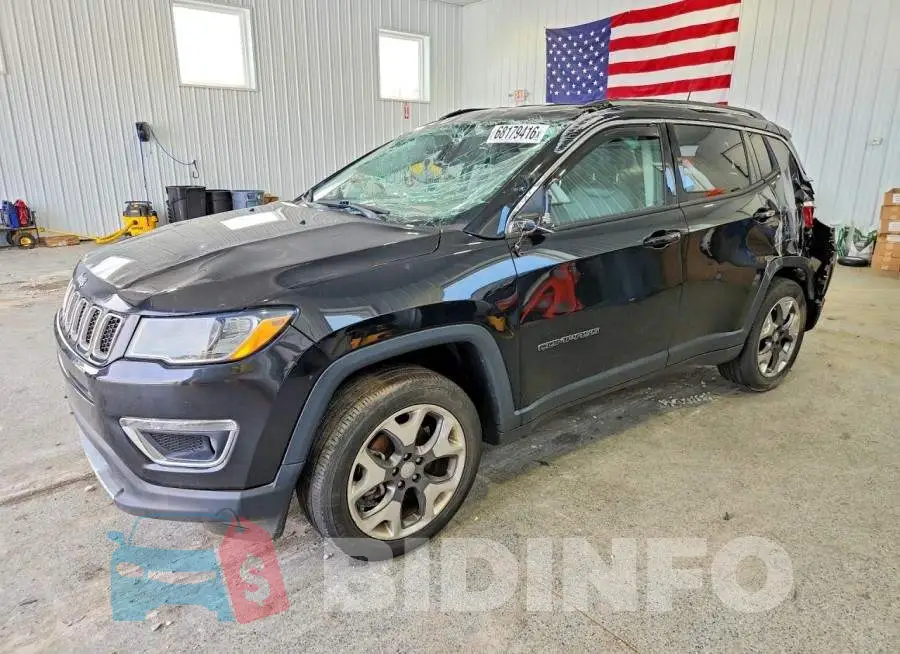 3C4NJDCB1LT235568 Photo# 1