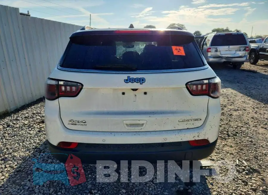3C4NJDCB5JT206491 Photo# 6