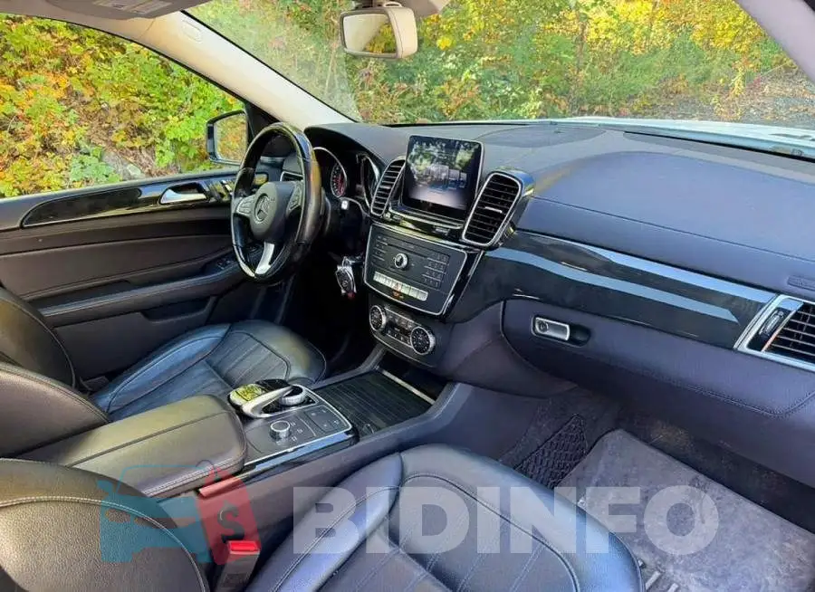 4JGDA6EB3JB062800 Photo# 8