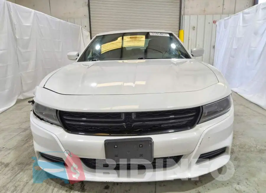 2C3CDXBG9NH149535 Photo# 5