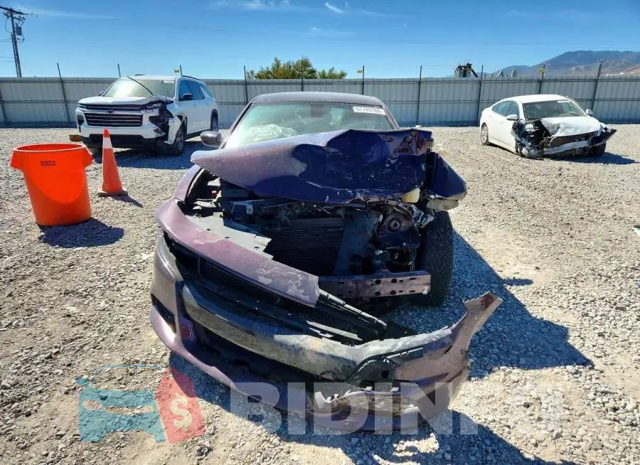 2C3CDXBG9NH216814 Photo# 5