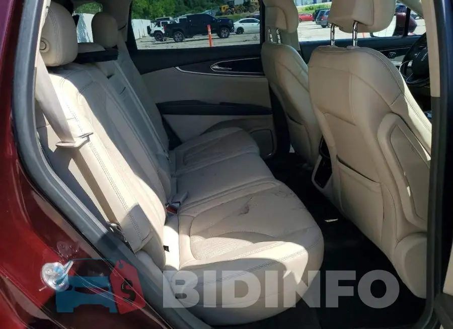 2LMPJ8LR4JBL11922 Photo# 11