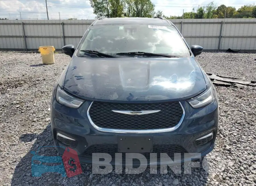 2C4RC1BG4NR194138 Photo# 5