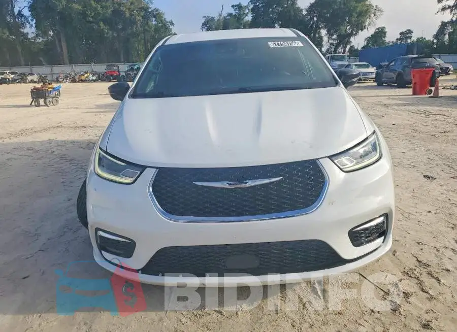 2C4RC1BG6SR530853 Photo# 5