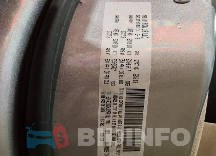 2C4RC1BGXJR270181 Photo# 13