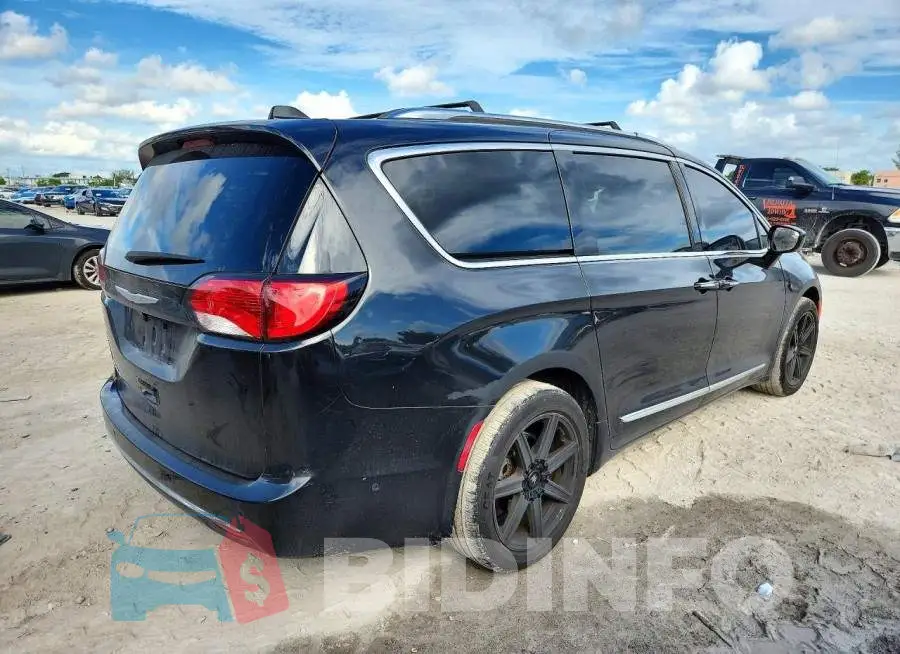 2C4RC1EG7HR796368 Photo# 3