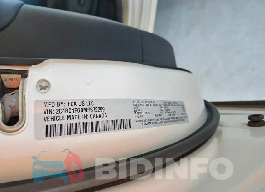 2C4RC1FG0MR572299 Photo# 13