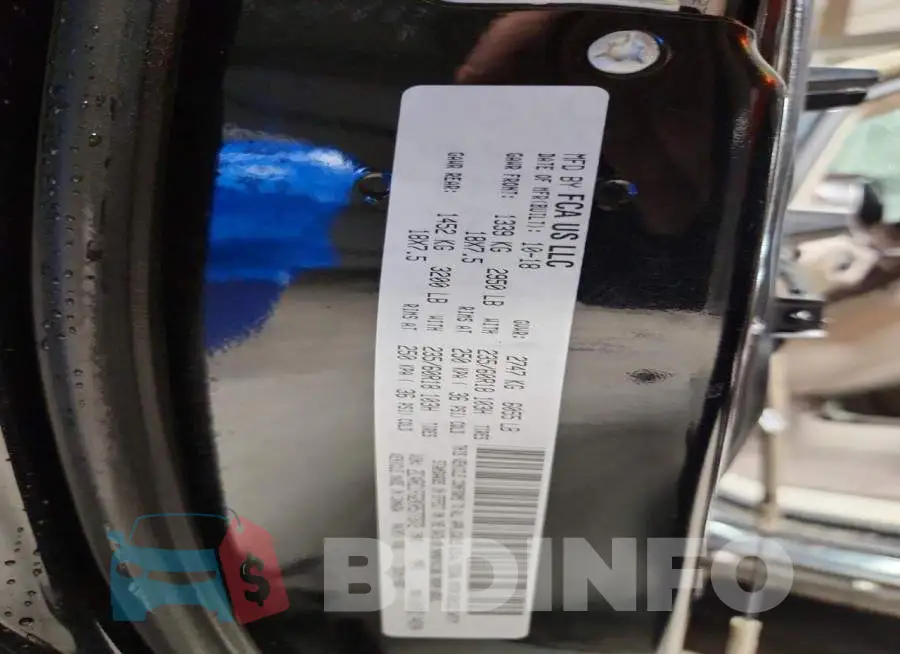 2C4RC1FG2KR577372 Photo# 14